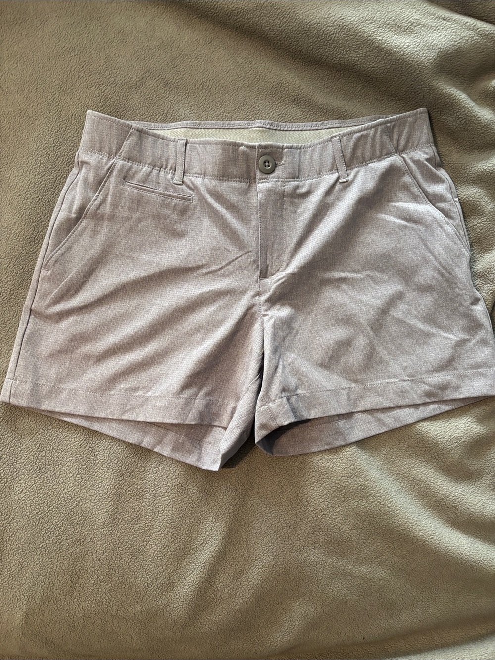 Women’s Under Armour 4 inch Shory Links